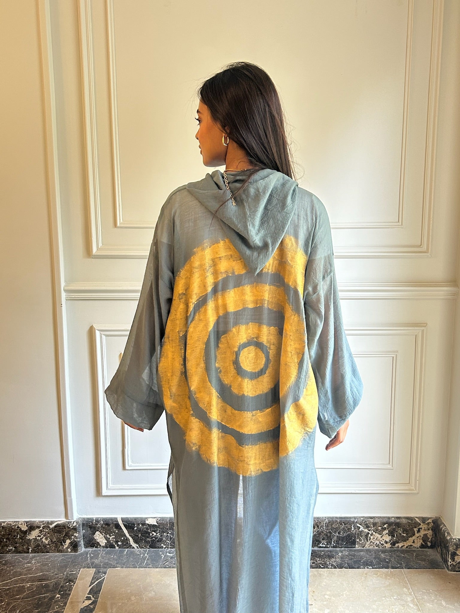 grey kimono